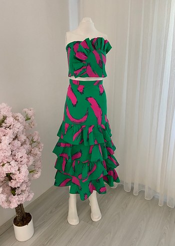 Kadın Çok Renkli Uzun Fırfırlı Takım - Görsel 5