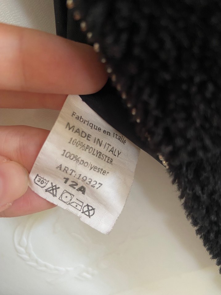 Siyah Kısa Peluş Kemerli Kadın Mont - Görsel 5