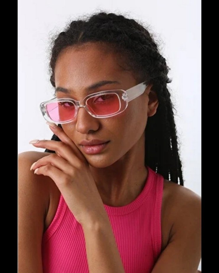 Şeffaf Pembe Minimalist Kadın Güneş Gözlüğü - Görsel 3