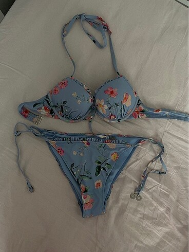Bikini HM