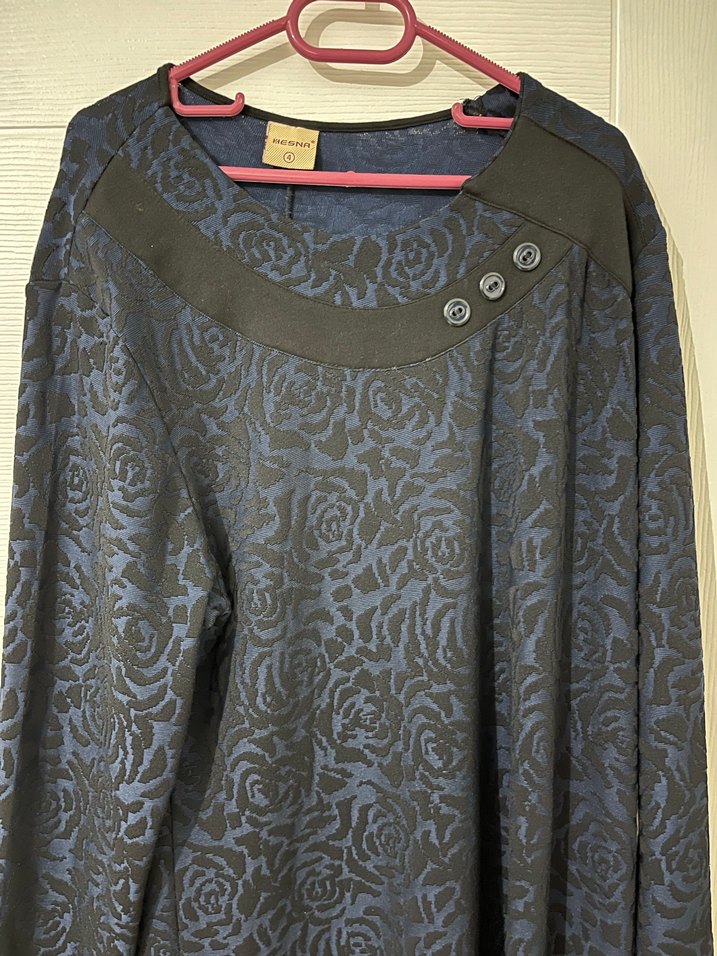 Düğmeli Lacivert Uzun Kollu Uzun Elbise - Görsel 2