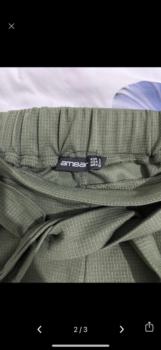 Kemerli Koyu Yeşil Kadın Mini Şort - Görsel 2