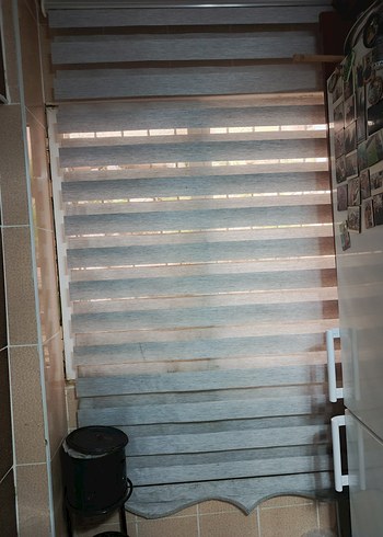 Bej ve Gri Çizgili Modern Perde - Görsel 3