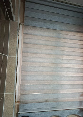 Bej ve Gri Çizgili Modern Perde - Görsel 4