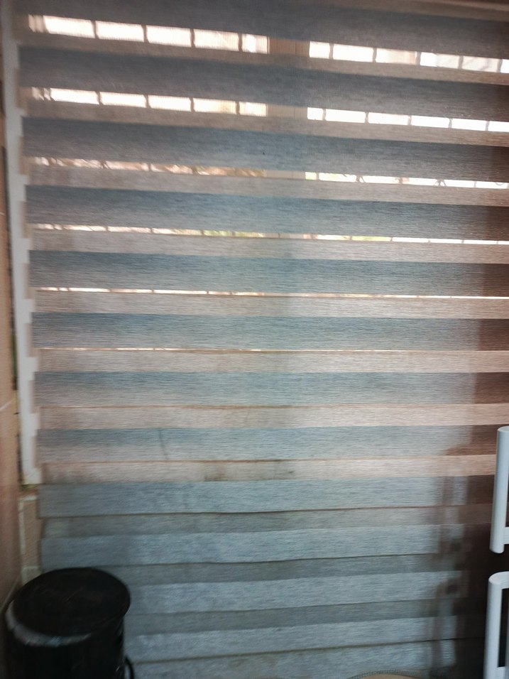 Bej ve Gri Çizgili Modern Perde - Görsel 2