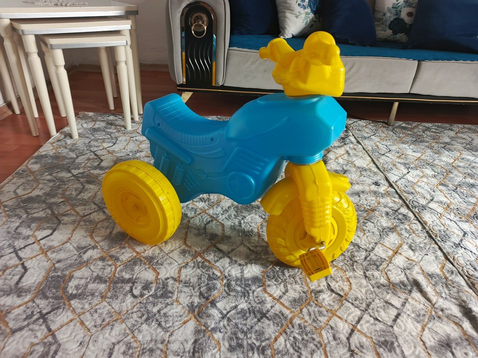 Renkli Plastik Çocuk Üç Tekerlekli Bisiklet - Görsel 2