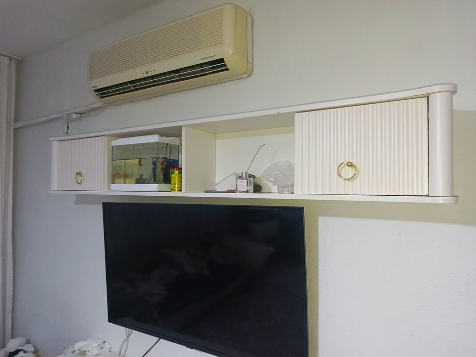 Beyaz Renkli Duvara Monte tv ünite - Görsel 4