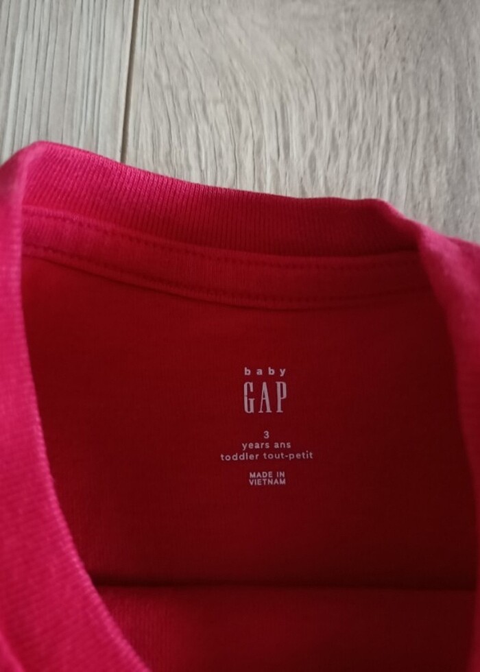 GAP kırmızı tişört  - Görsel 2