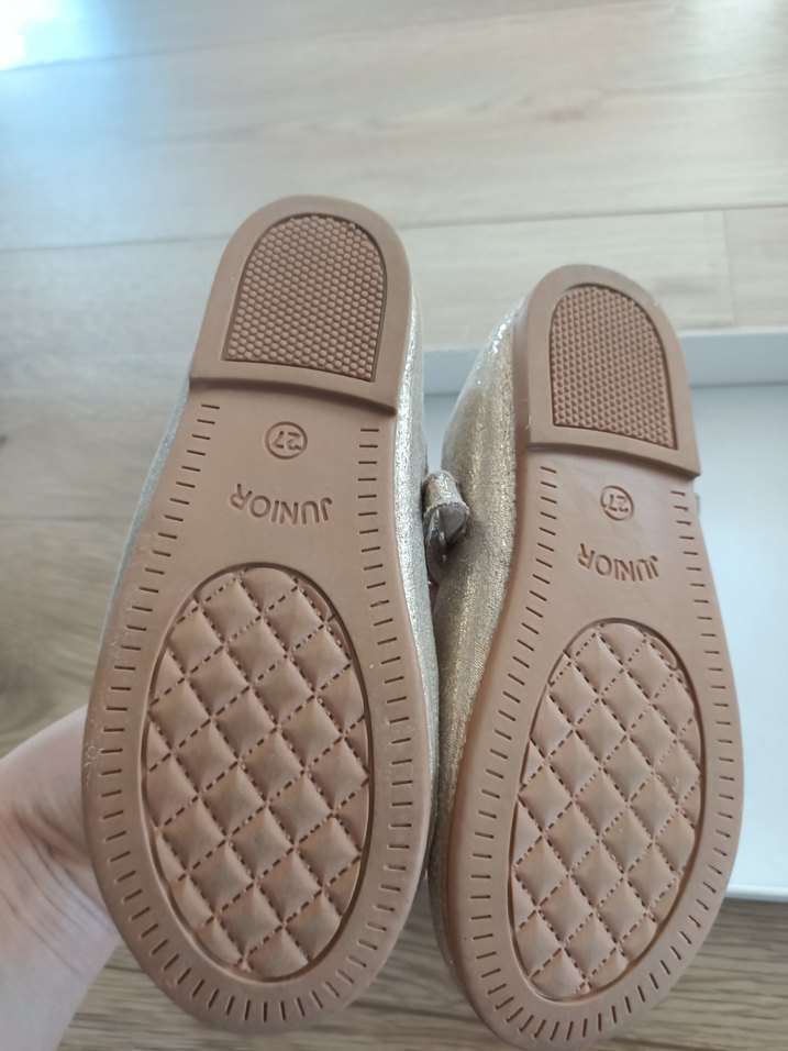 Kız Çocuk Altın Renk Tokalı Babet - Görsel 3