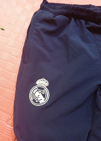 m Beden Real Madrid esofamn 