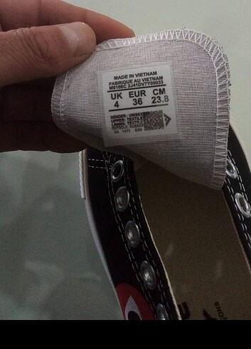 37 Beden siyah Renk CONVERSE COMME DES GARÇONS