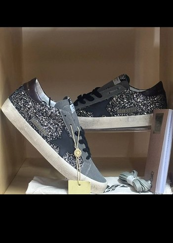 GOLDEN GOOSE DELUXE