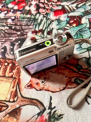 Beden Renk sony cybershot dsc s700