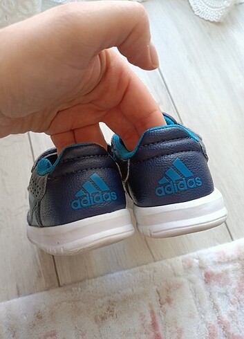 Adidas Spor ayakkabı 