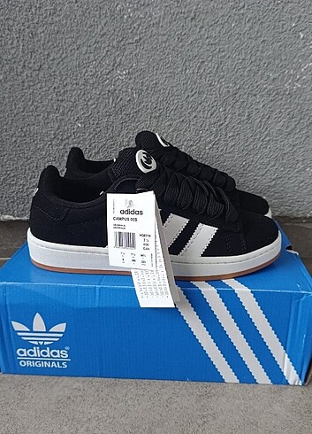 Adidas Campus