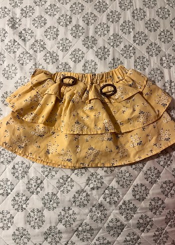 Sarı Nakışlı Fırfırlı Kız Elbisesi - Görsel 2