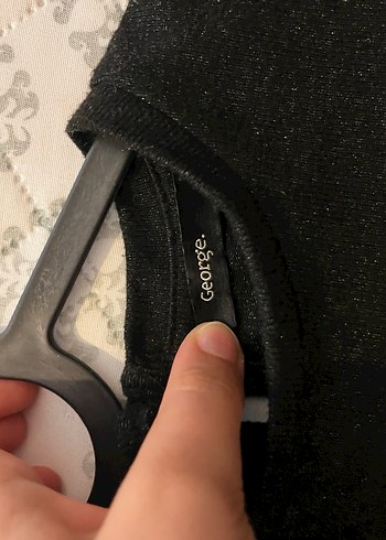 George Siyah Fırfırlı Uzun Kollu Bluz - Görsel 3