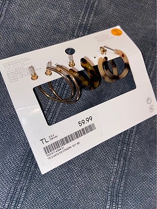 H&M H&M küpe seti