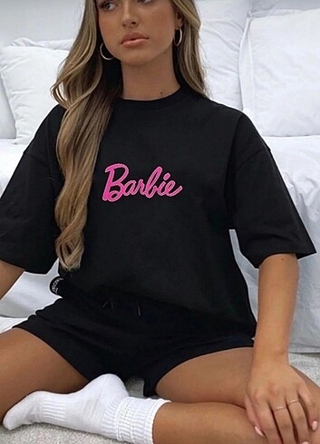 BARBİE BASKILI OVERSİZE KADIN T-SHİRT 