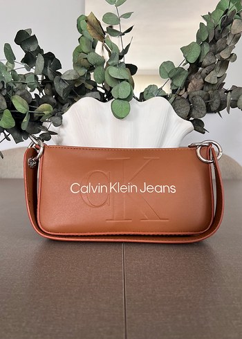 Calvin Klein ürünü