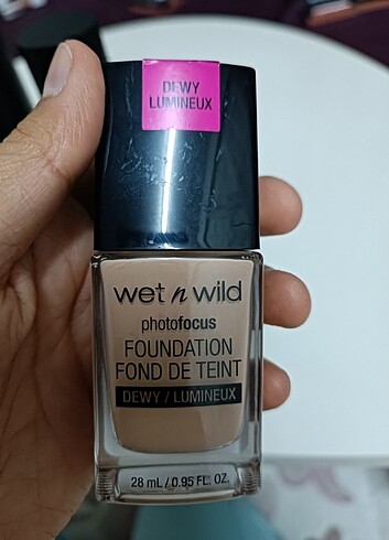 Wet n wild Fondöten