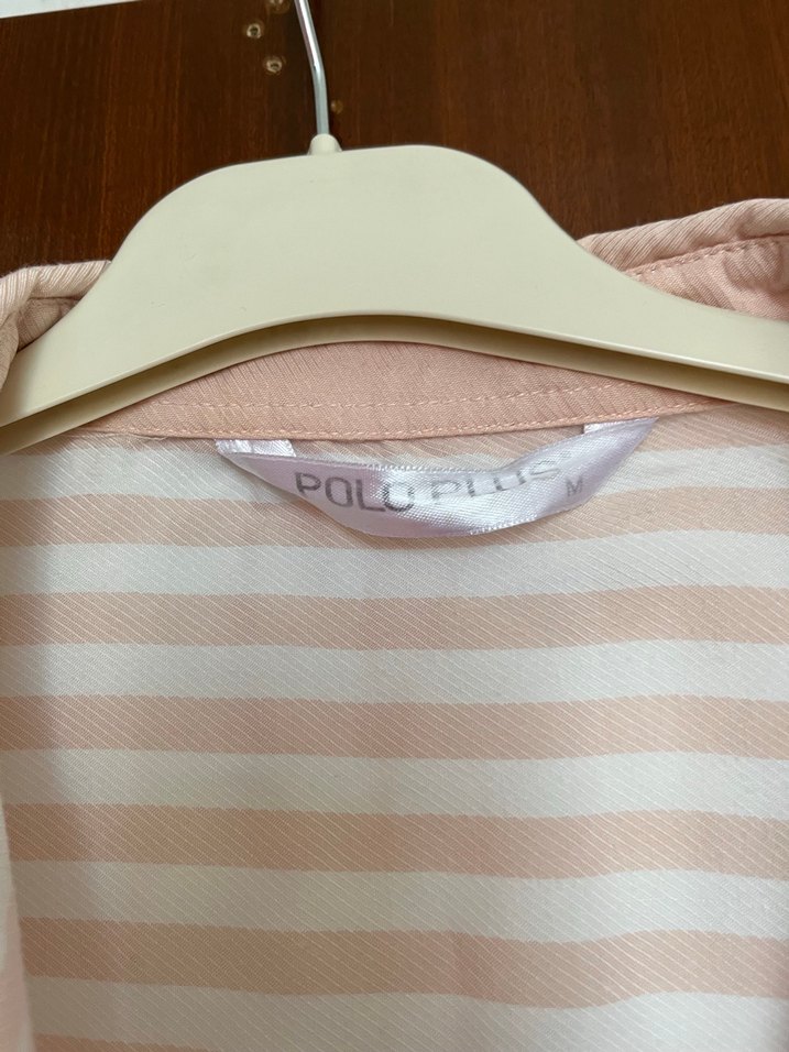 Bej Uzun Kollu Düğmeli Kadın Gömlek - Görsel 2