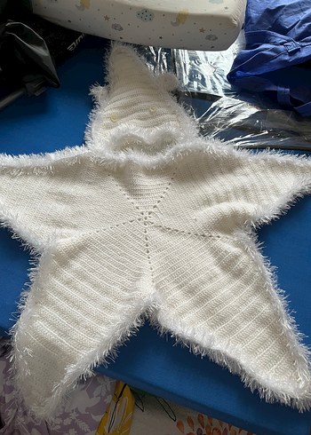 Beyaz Kapüşonlu Bebek Tulumu - Görsel 3