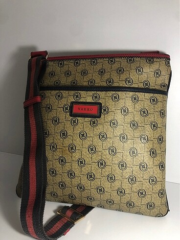 vakko monogramlı ayarlanabilir omuz çantası