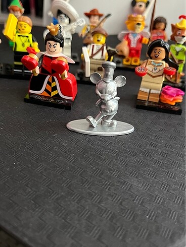  Beden Lego disney figür