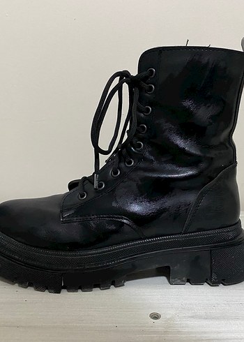 Siyah Deri Platform Topuklu Punk Botlar - Görsel 3