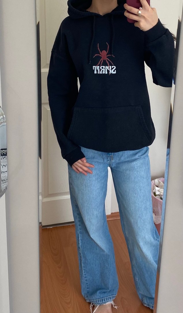 Siyah Baskılı Kapüşonlu Sweatshirt - Görsel 2