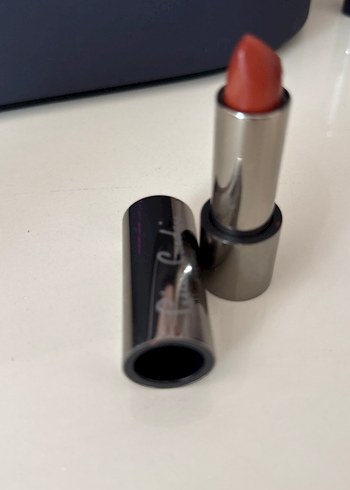 Pierre Cardin Koyu Bej Renkli Ruj