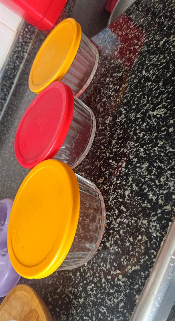 Renkli Kapaklı Cam Saklama Kapları - Görsel 3