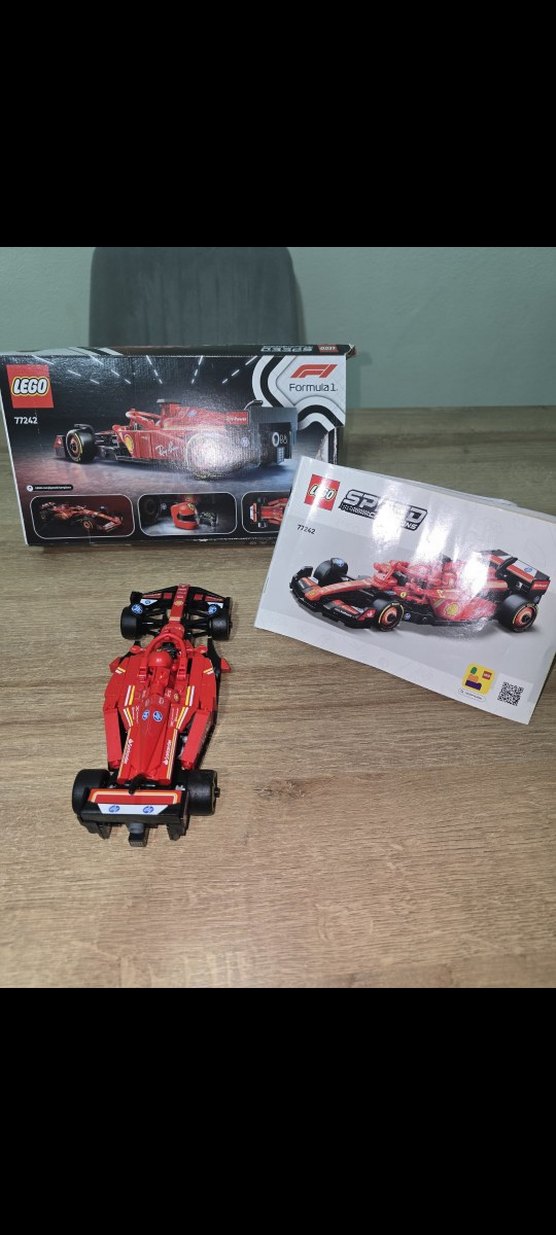 Kırmızı Lego Formula 1 Yarış Arabası - Görsel 4