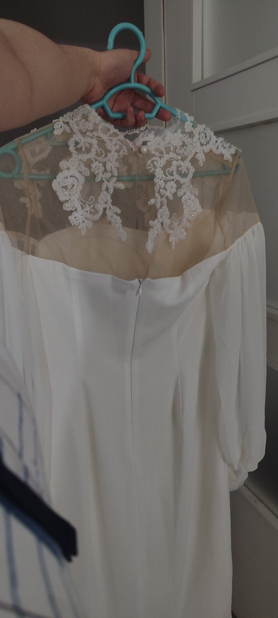 Dantel Detaylı Uzun Kollu Beyaz Nişan Elbisesi - Görsel 3