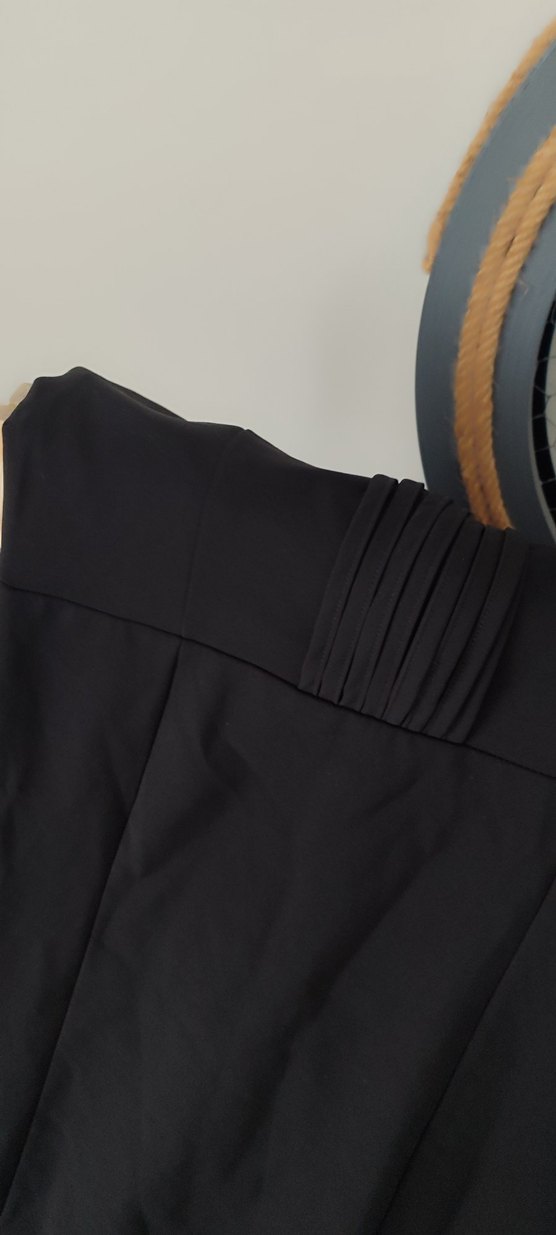 Siyah Uzun V Yaka Strappy Gotik Elbise - Görsel 4