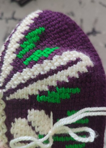 Mor Nakışlı Örgü Kadın Terlik - Görsel 3