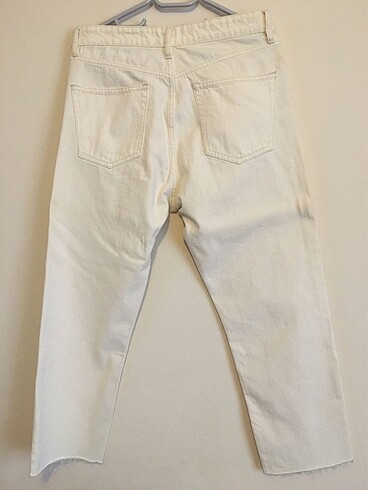 Zara Zara krem rengi jean