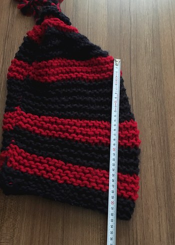 Kırmızı Siyah Çizgili Örgü Kadın Bere - Görsel 6