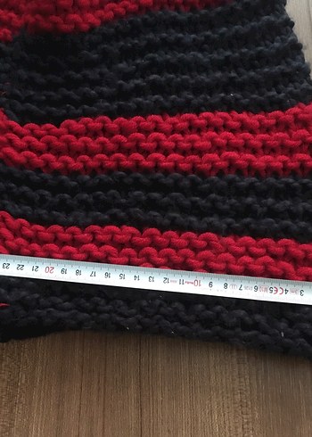 Kırmızı Siyah Çizgili Örgü Kadın Bere - Görsel 8