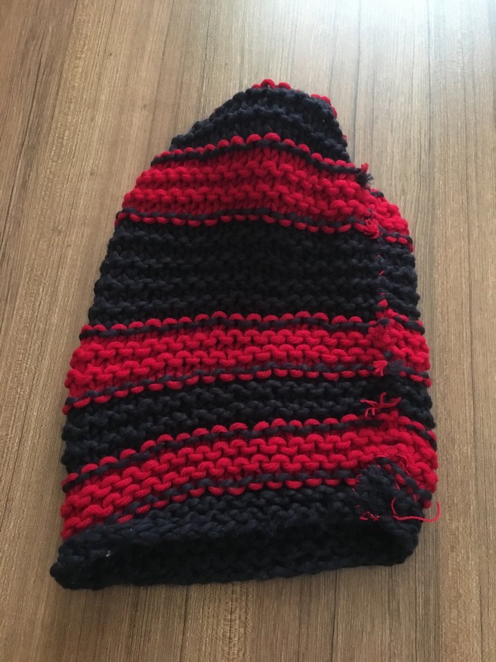 Kırmızı Siyah Çizgili Örgü Kadın Bere - Görsel 3