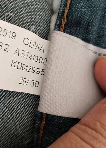 29 Beden mavi Renk Kot şort