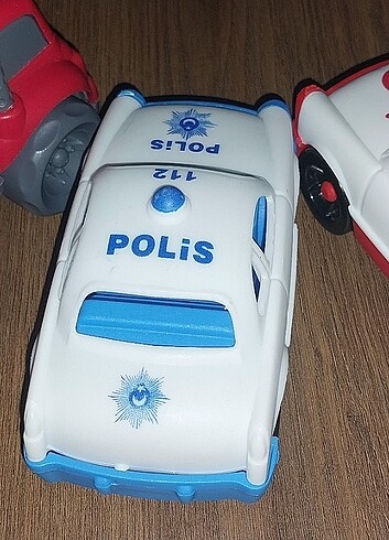  Beden Ambulans itfaiye ve polis arabasi
