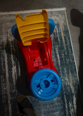 Renkli Çocuk Oyuncak Arabası - Görsel 2