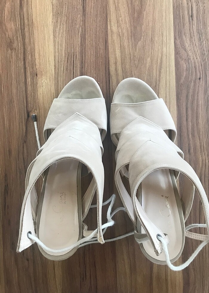 Platformlu topuklu ayakkabı - Görsel 2