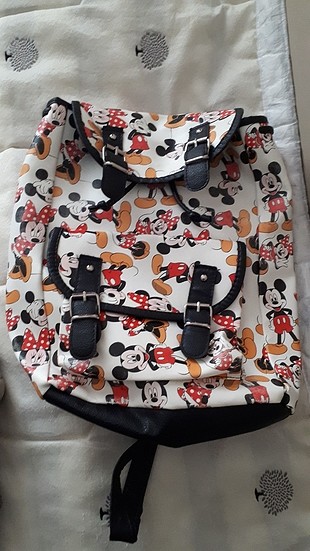 mickey mouse canta