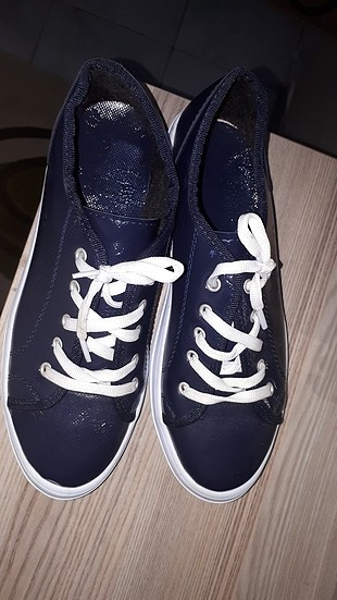 39 Beden polo sneaker,spor ayakkabi