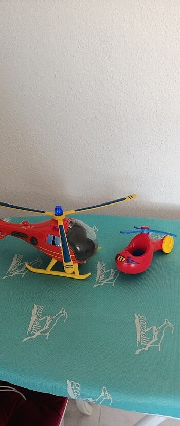 Simba Toys ve Playmobil helikopter büyük olan sesli ışıklı oyunc