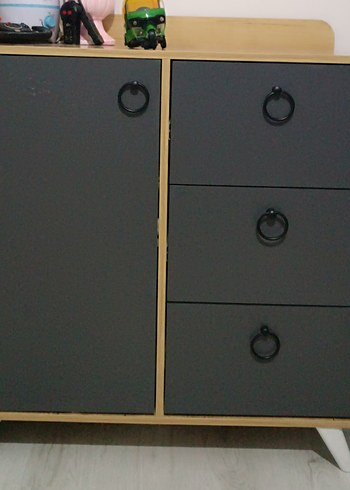 El Yapımı Şifonyer - Görsel 2