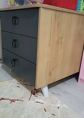 El Yapımı Şifonyer - Görsel 2